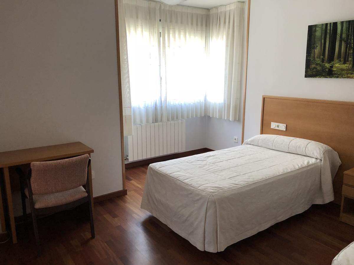 Hostal El Poligono Самора Екстер'єр фото